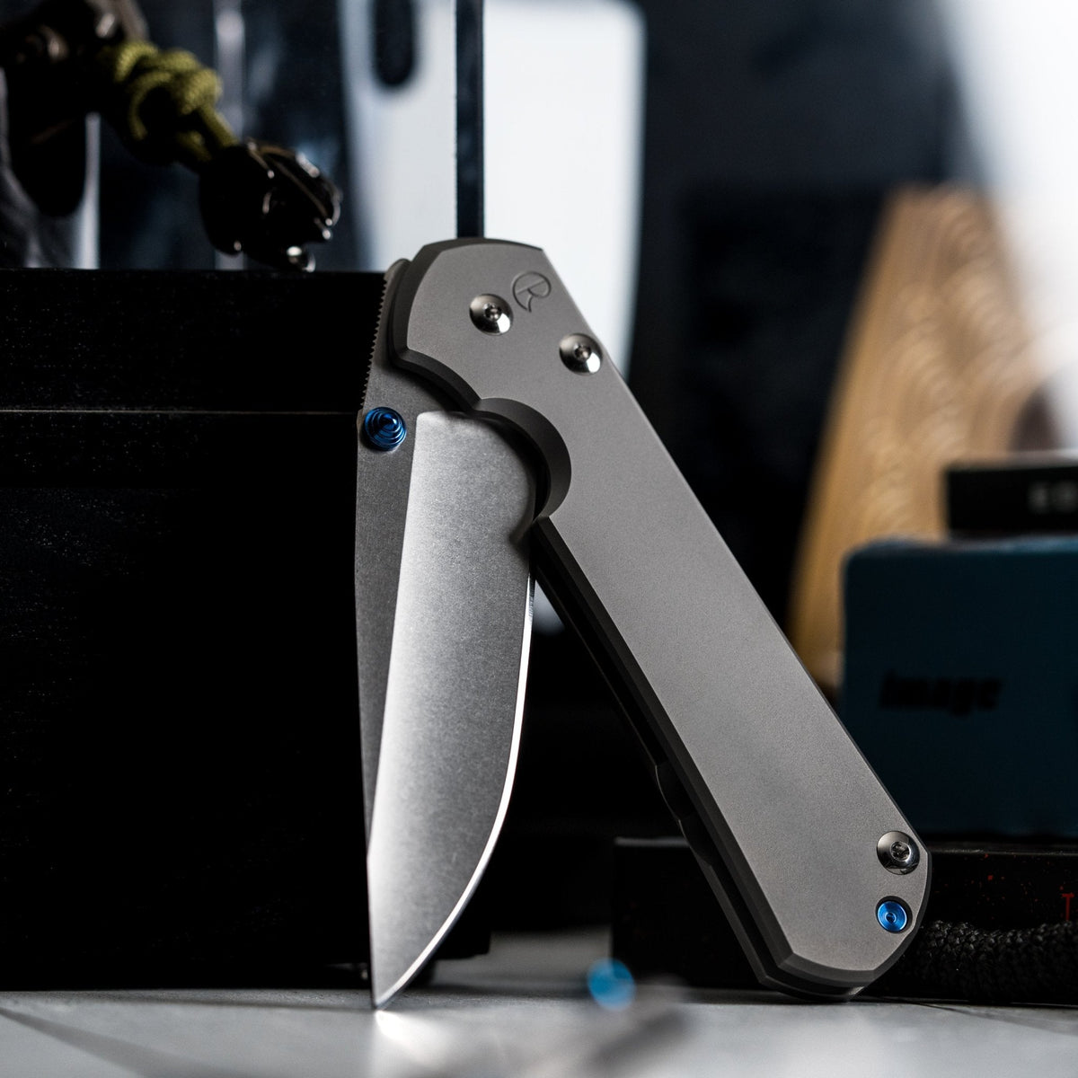 Knife Pivot Systems: Bearings, Washers & Bushings Compared - URBAN EDC®