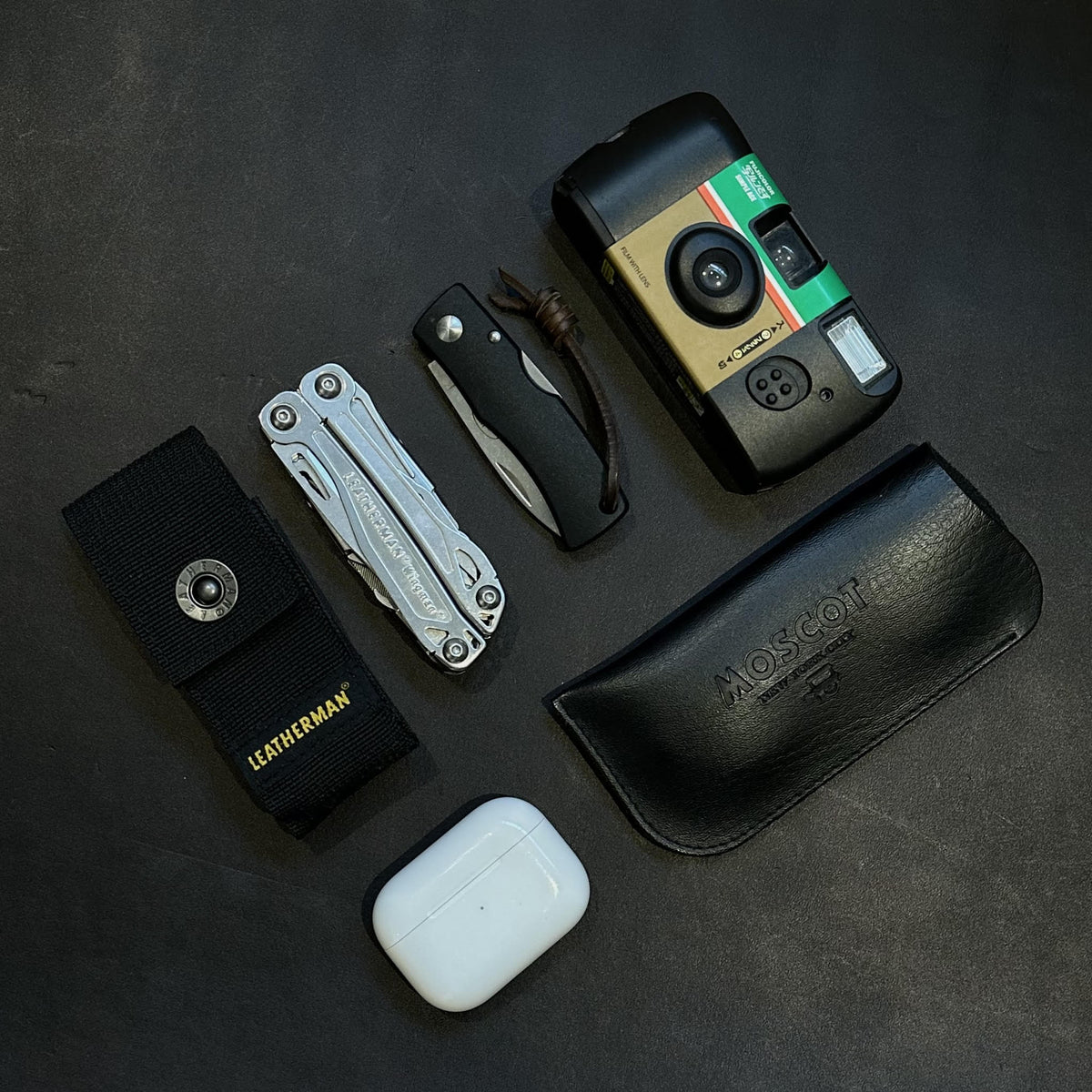 Showcase #375: Air Steward and Photographer from Hong Kong - URBAN EDC®
