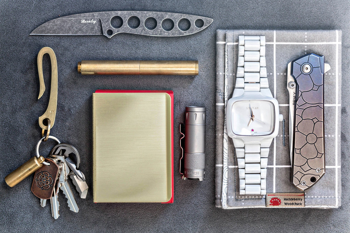 Showcase #42: Professional Photographer and Magician from Toronto, Canada - URBAN EDC®