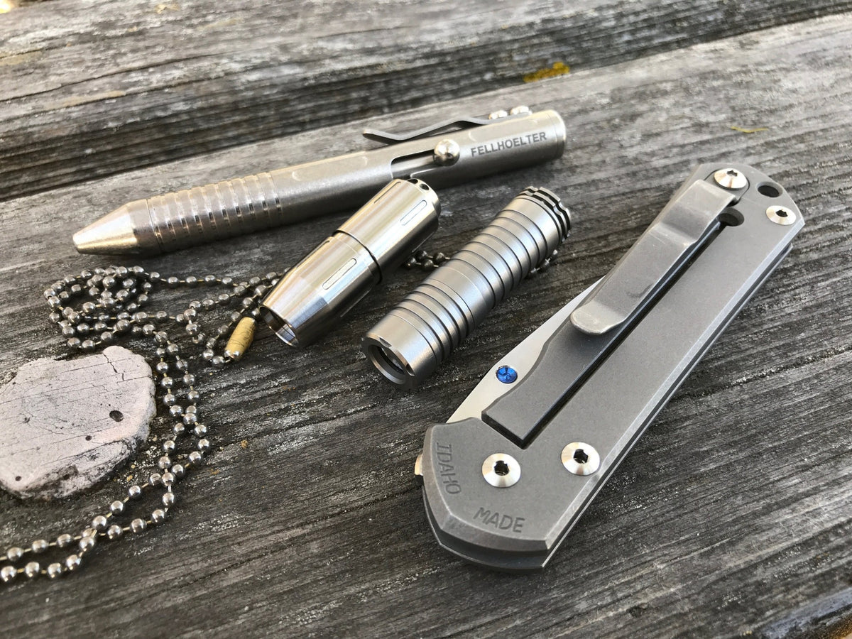 The Ultimate Guide to Flashlight Battery Sizes - URBAN EDC®