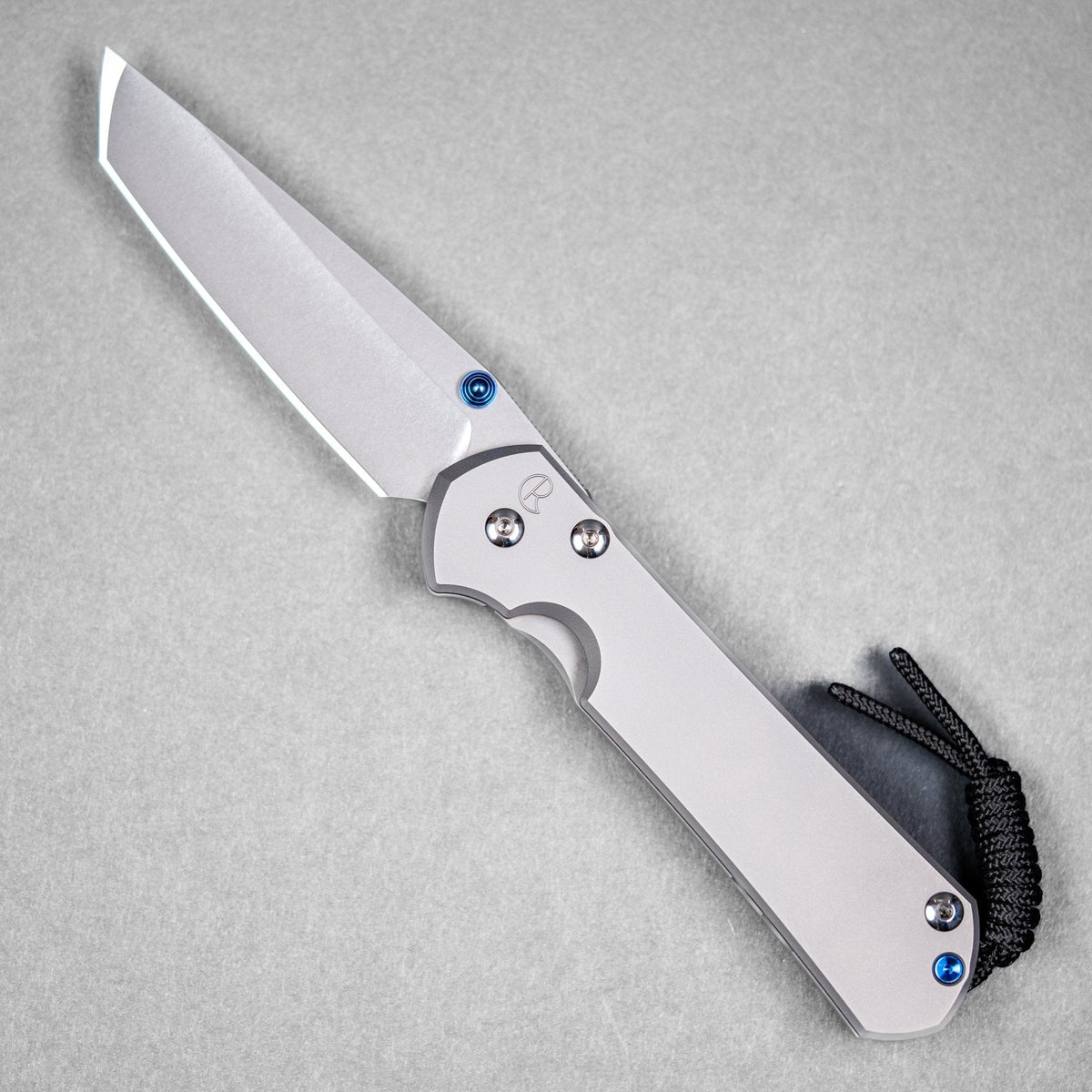 What Are OTF Knives? Operation, Benefits & Limitations - URBAN EDC®