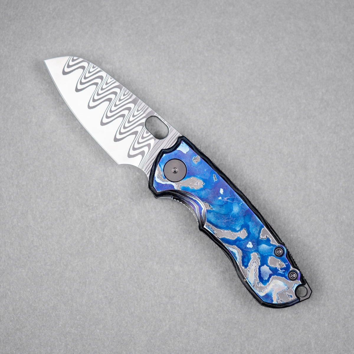What is a Grail Knife - URBAN EDC®