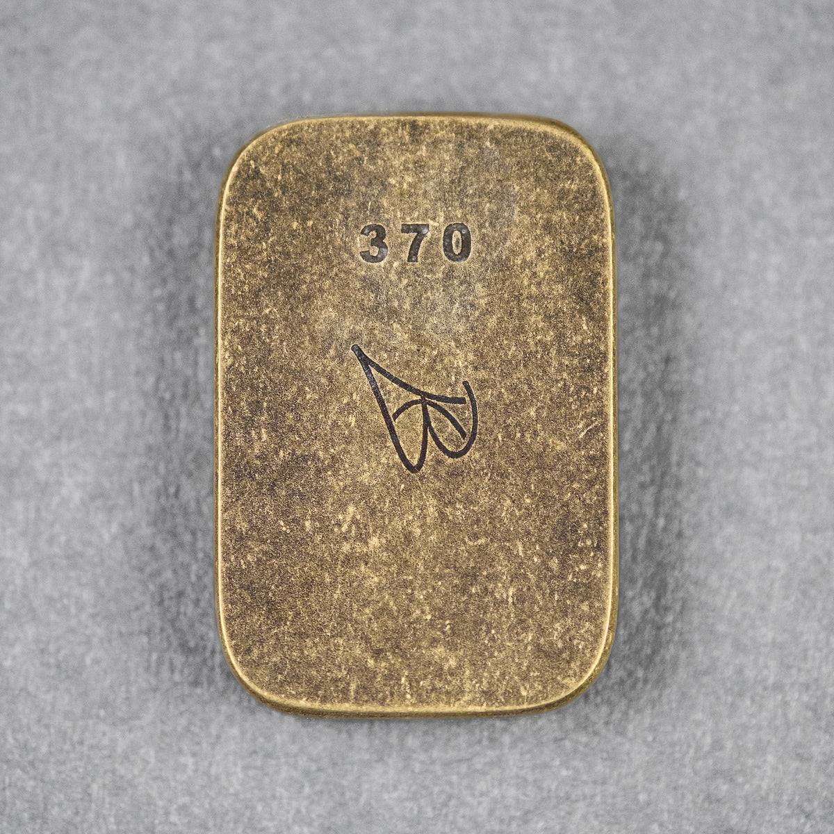 Ben Krein x URBAN Worry Stone - Aged Brass Seigaiha - URBAN EDC®