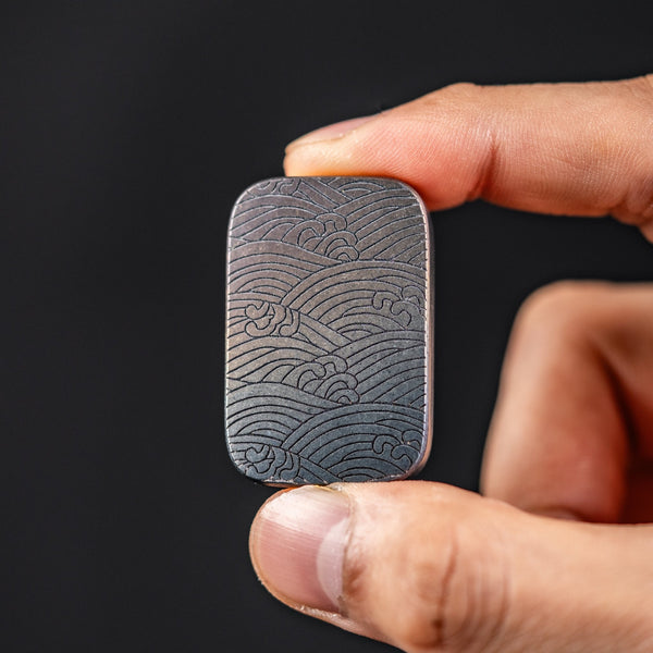 Ben Krein x URBAN Worry Stone - Oil Slick Zirconium Seigaiha - URBAN EDC®