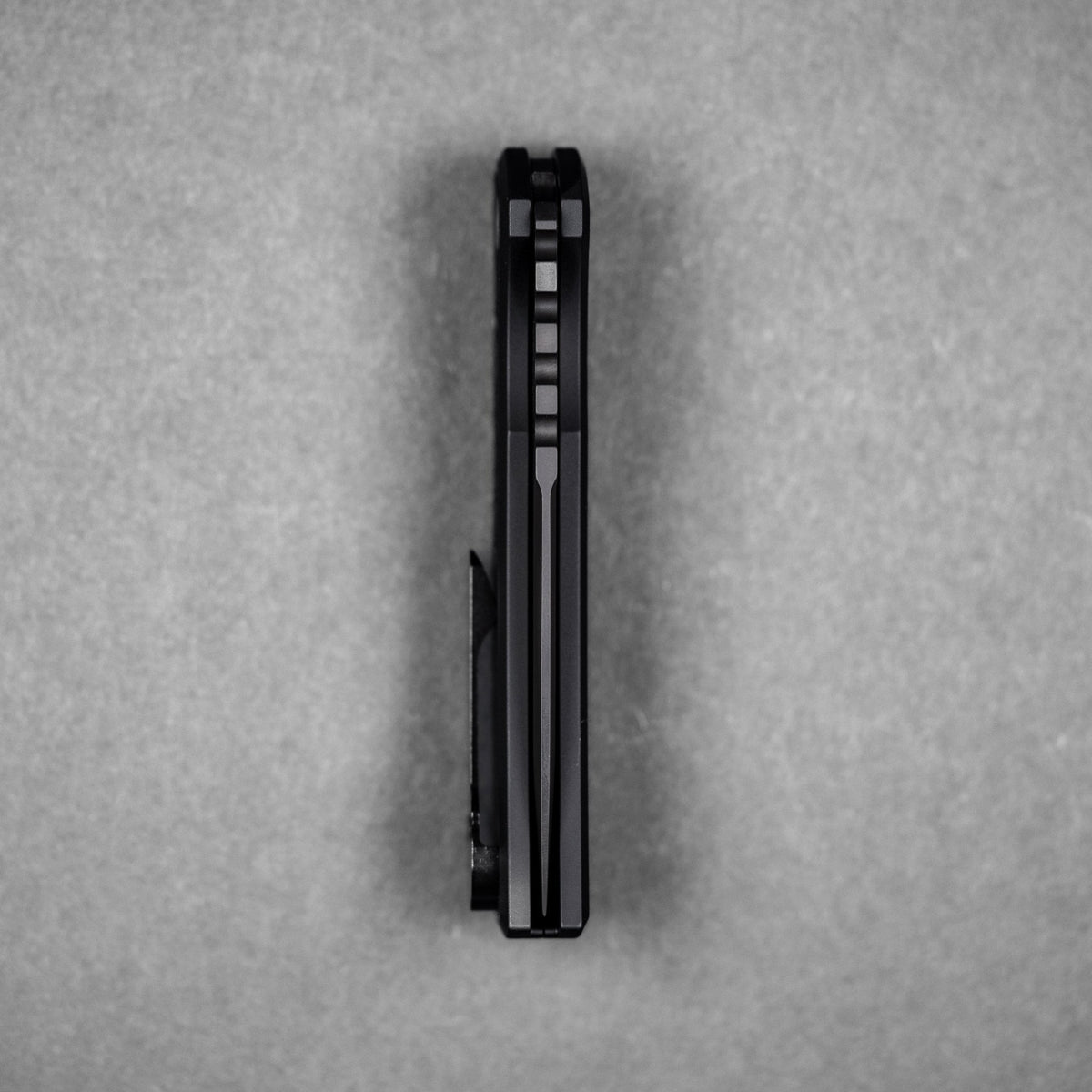 Chaves x Pro - Tech x URBAN Redencion 229 - Black DLC S35VN & Black Aluminum w/ Chaos Seigaiha™ - URBAN EDC®