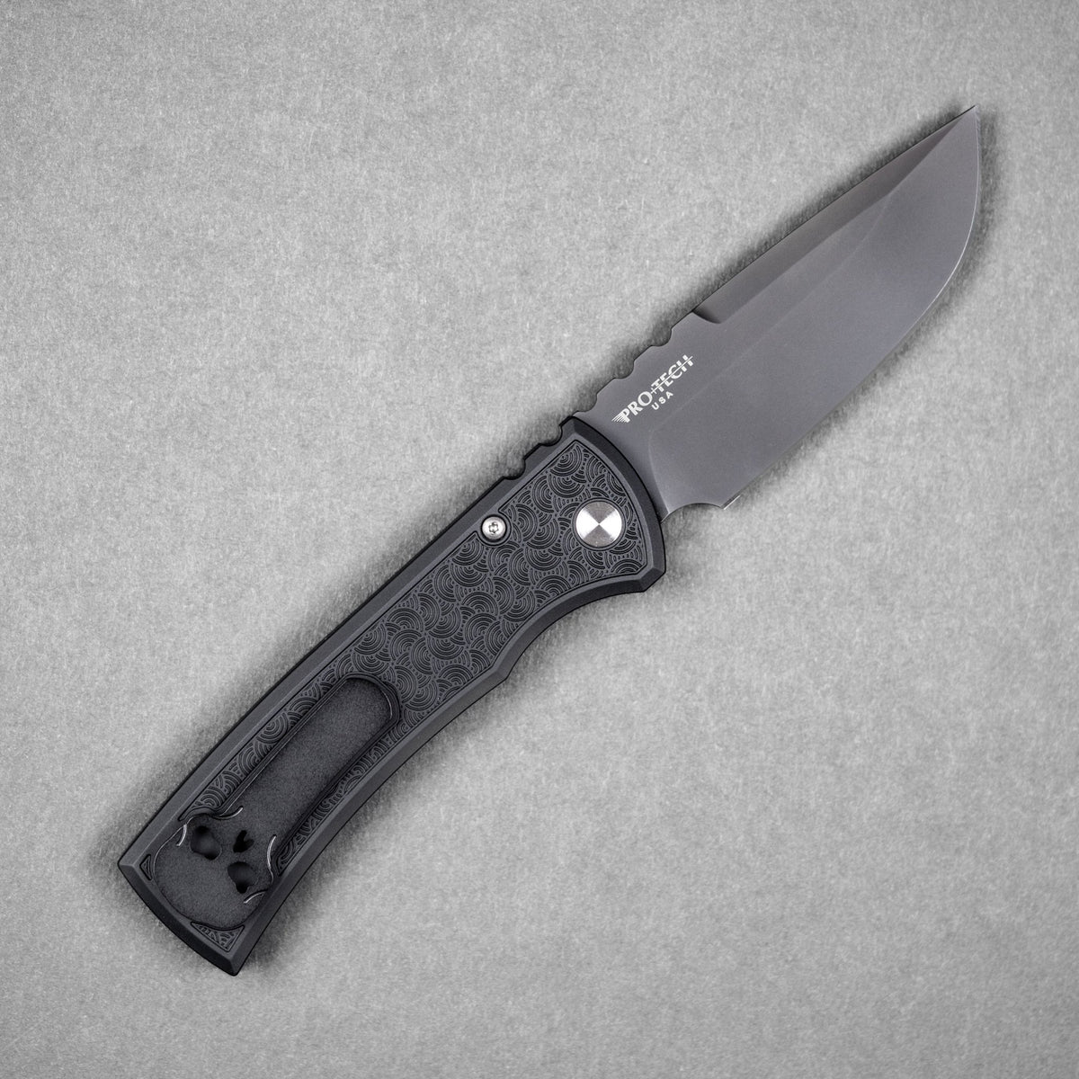 Chaves x Pro - Tech x URBAN Redencion 229 - Black DLC S35VN & Black Aluminum w/ Chaos Seigaiha™ - URBAN EDC®