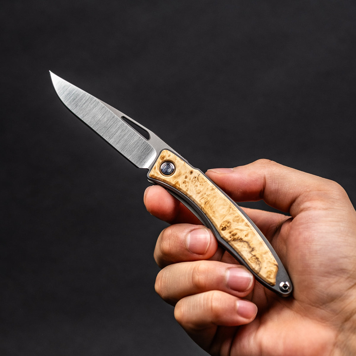 Chris Reeve Mnandi - Drop Point Magnacut w/ Box Elder Inlay - URBAN EDC®