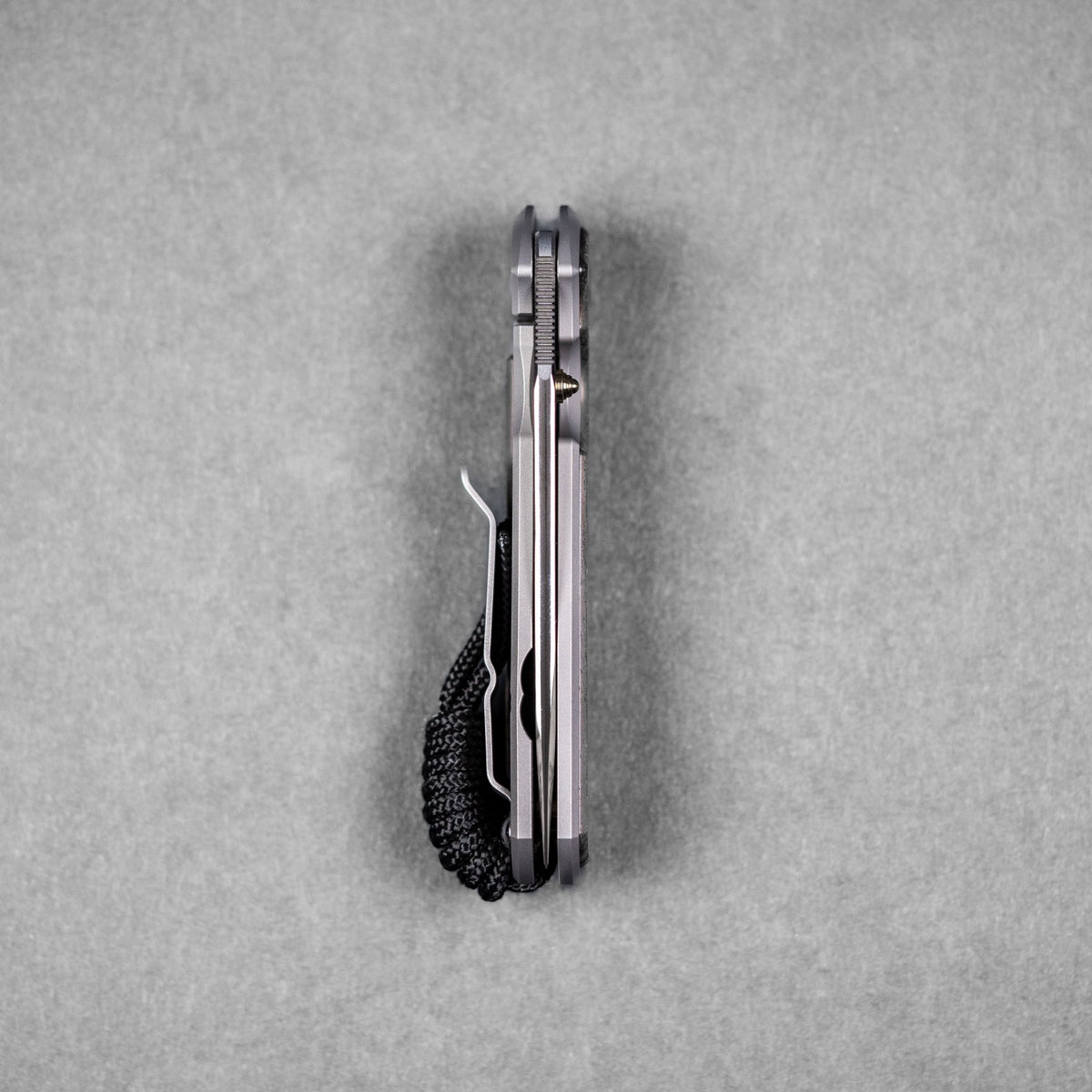 Chris Reeve Small Sebenza 31 - Drop Point Magnacut & Glass Blasted Titanium w/ Macassar Ebony Inlay - URBAN EDC®