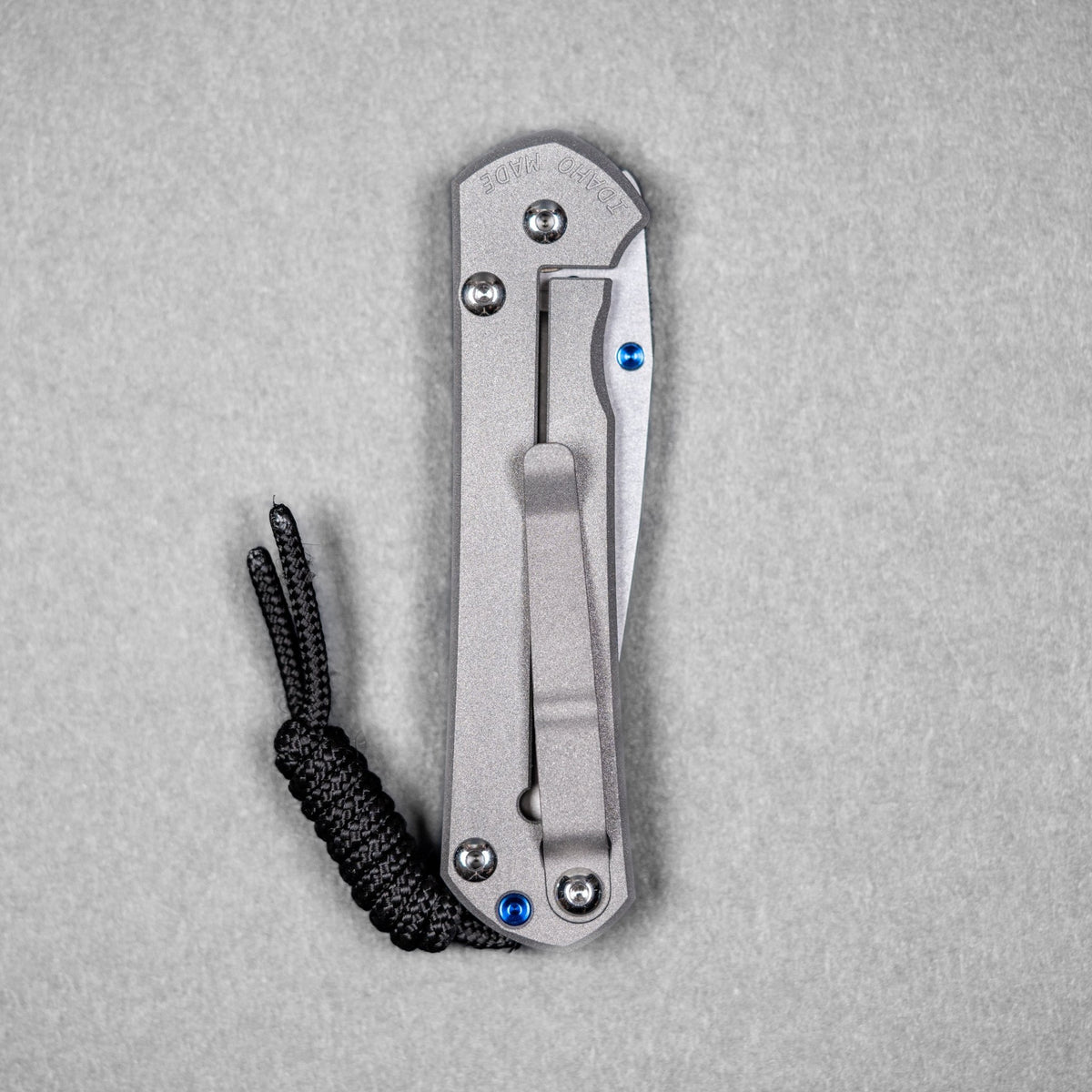 Chris Reeve Small Sebenza 31 - Drop Point Magnacut & Sandblasted Titanium - URBAN EDC®