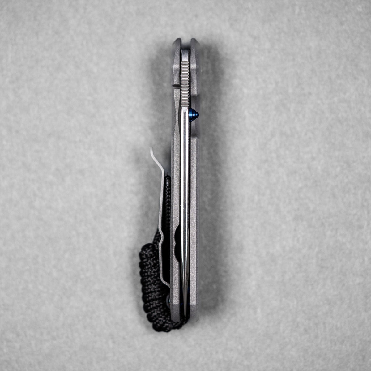 Chris Reeve Small Sebenza 31 - Drop Point Magnacut & Sandblasted Titanium - URBAN EDC®
