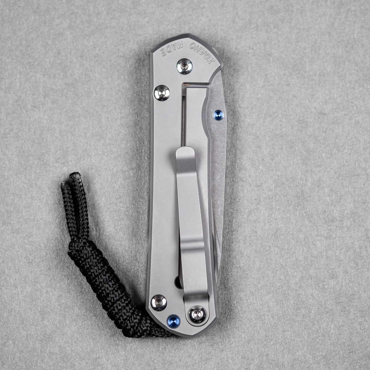 Chris Reeve Small Sebenza 31 - Insingo Magnacut & Glass Blasted Titanium w/ Blue Accents - URBAN EDC®