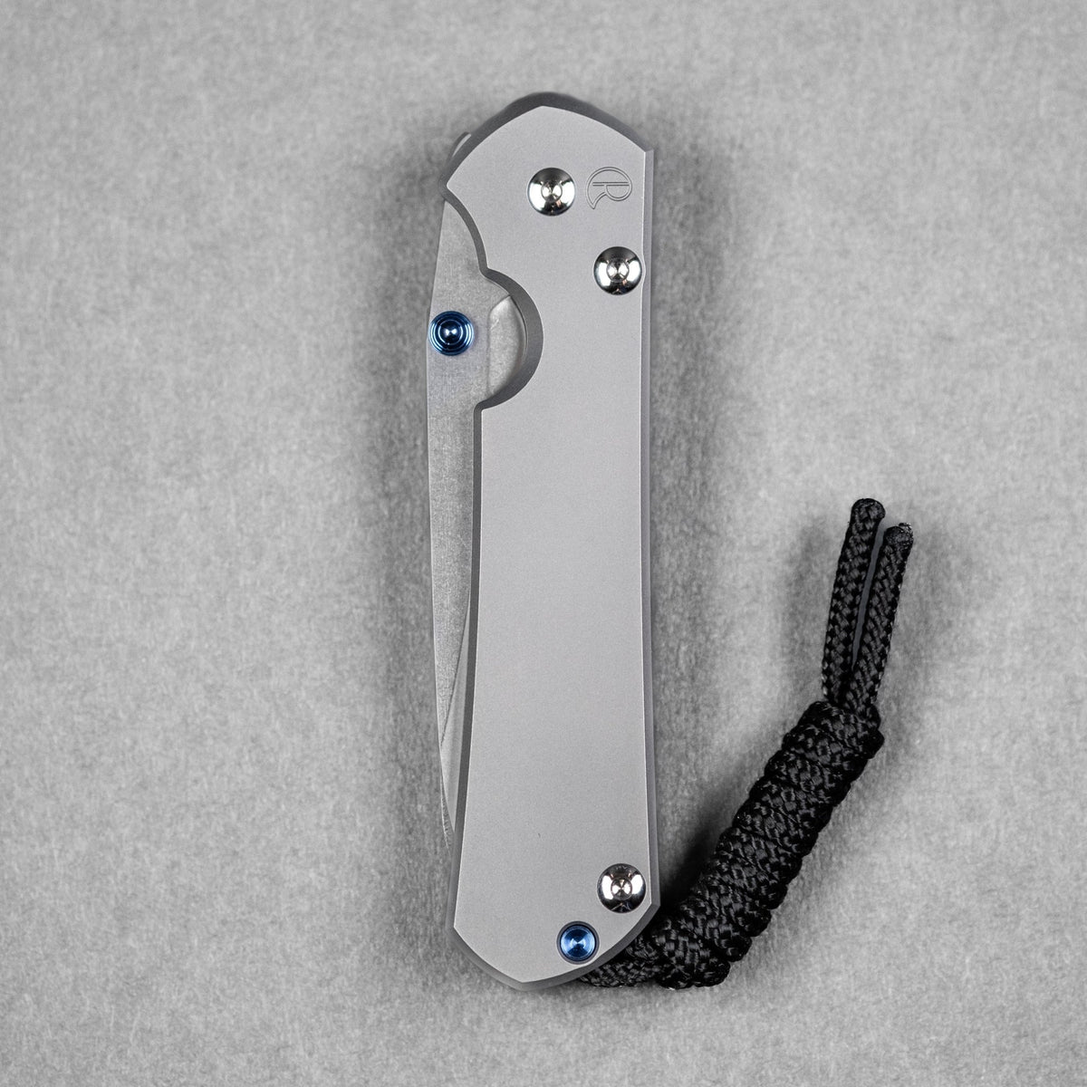 Chris Reeve Small Sebenza 31 - Insingo Magnacut & Glass Blasted Titanium w/ Blue Accents - URBAN EDC®
