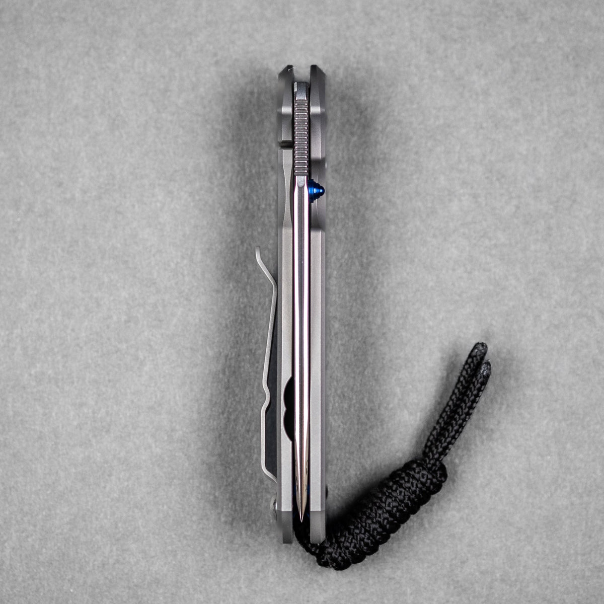 Chris Reeve Small Sebenza 31 Tanto - Glass Blasted Titanium w/ Blue Accents - URBAN EDC®
