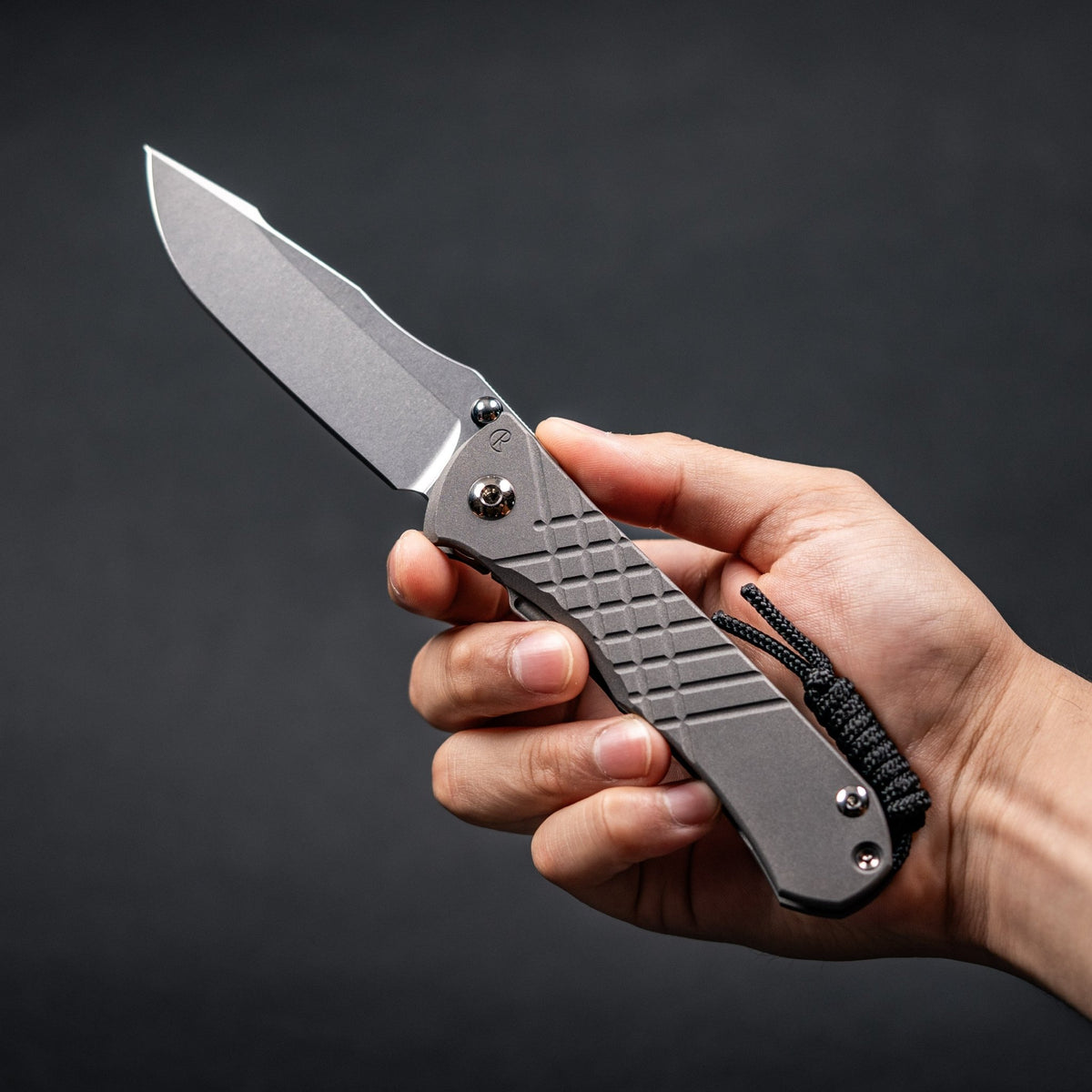 Chris Reeve Umnumzaan - Drop Point Magnacut & Sandblasted Titanium - URBAN EDC®
