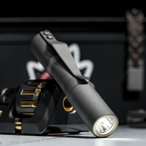 CWF Micro Click - Stonewashed Titanium (Custom) - URBAN EDC®