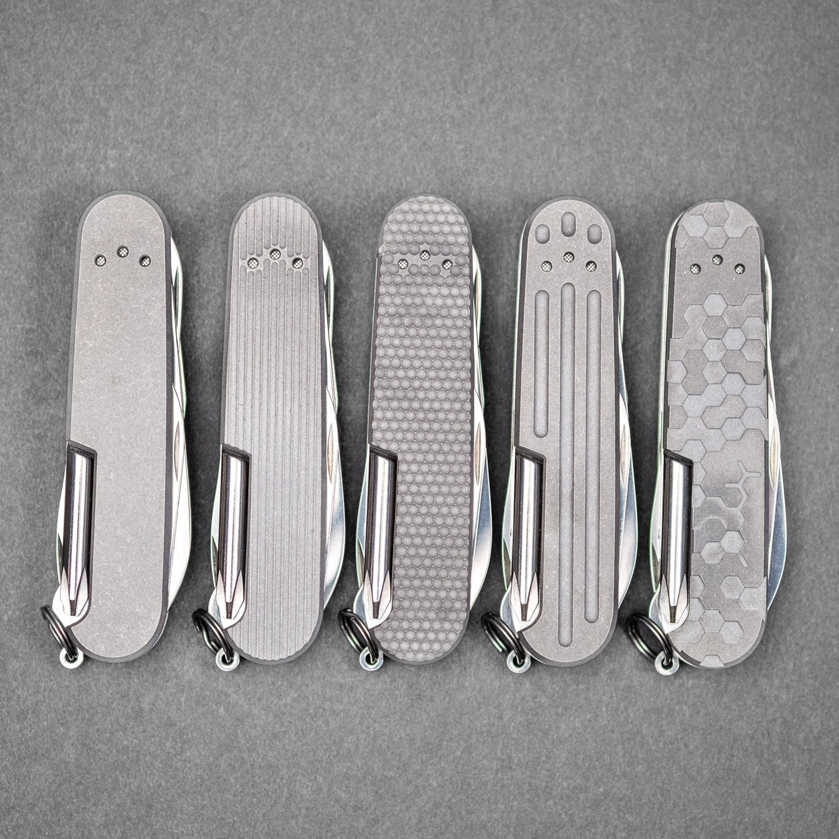 Daily Customs Super Tinker - Titanium w/ Zitanium Insert - URBAN EDC®