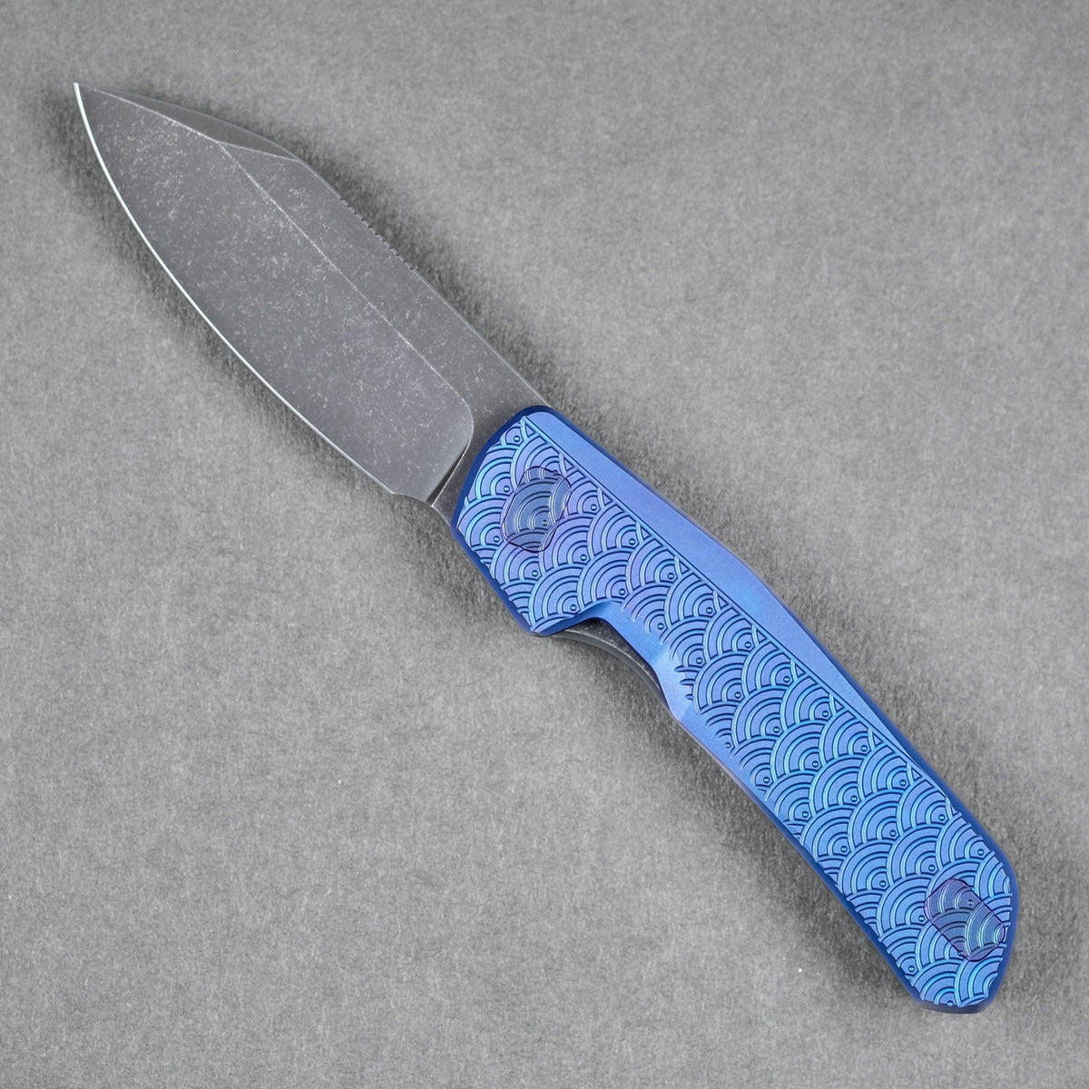 Divo x URBAN Chaser - Blurple Seigaiha - URBAN EDC®