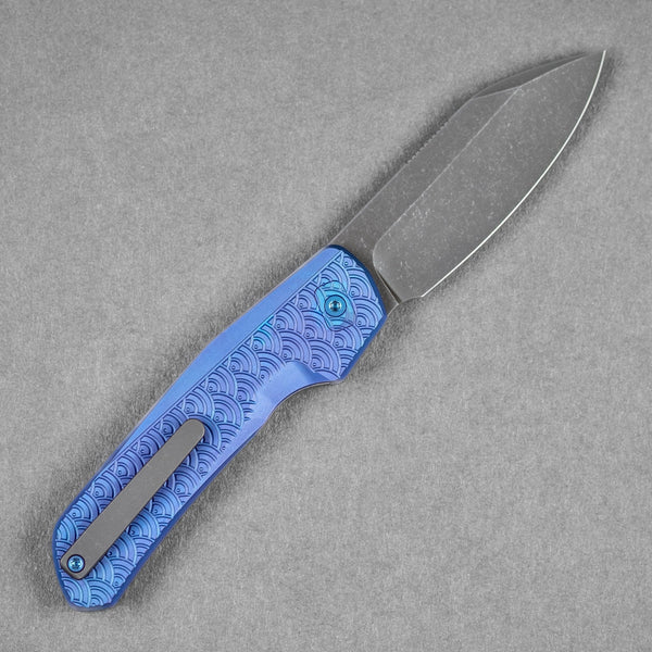 Divo x URBAN Chaser - Blurple Seigaiha - URBAN EDC®
