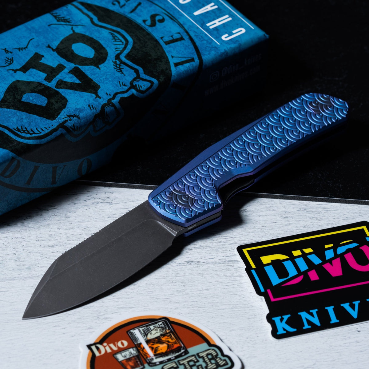 Divo x URBAN Chaser - Blurple Seigaiha - URBAN EDC®