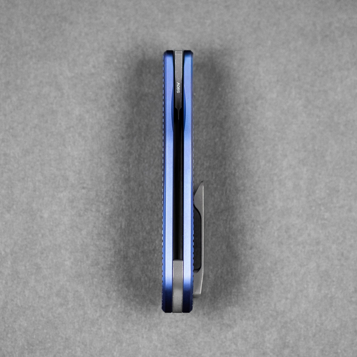 Divo x URBAN Chaser - Blurple Seigaiha - URBAN EDC®