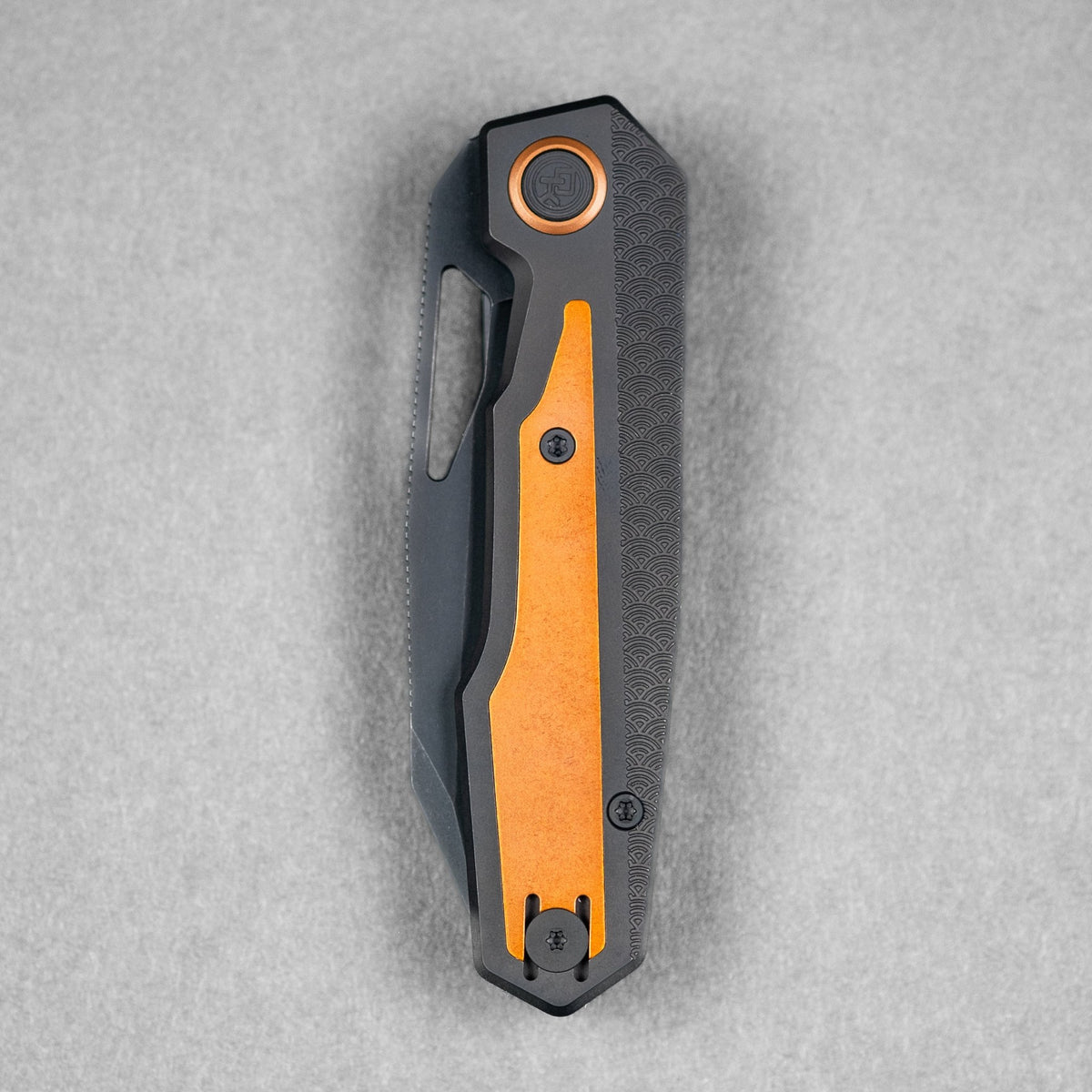 Divo x URBAN Saloon - Blackwashed S90V & Blackwashed Titanium Seigaiha w/ Copper Accents - URBAN EDC®