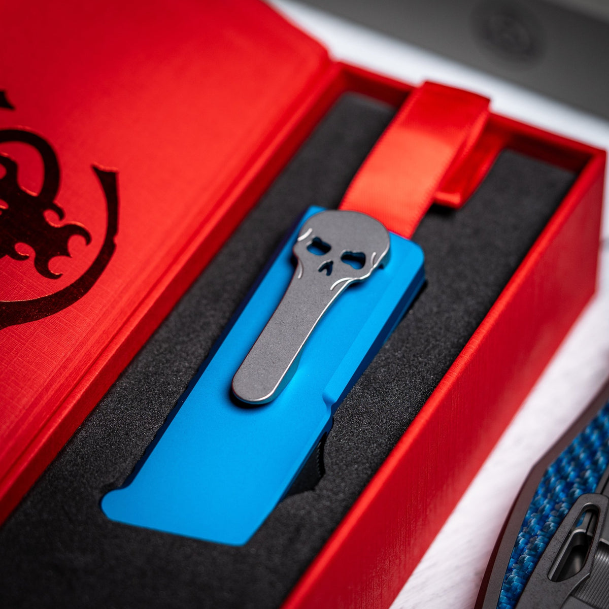 Drop Date (01/14): Chaves x URBAN CHUB OTF w/ Aluminum Chaos Seigaiha™ - Royal Blue - URBAN EDC®