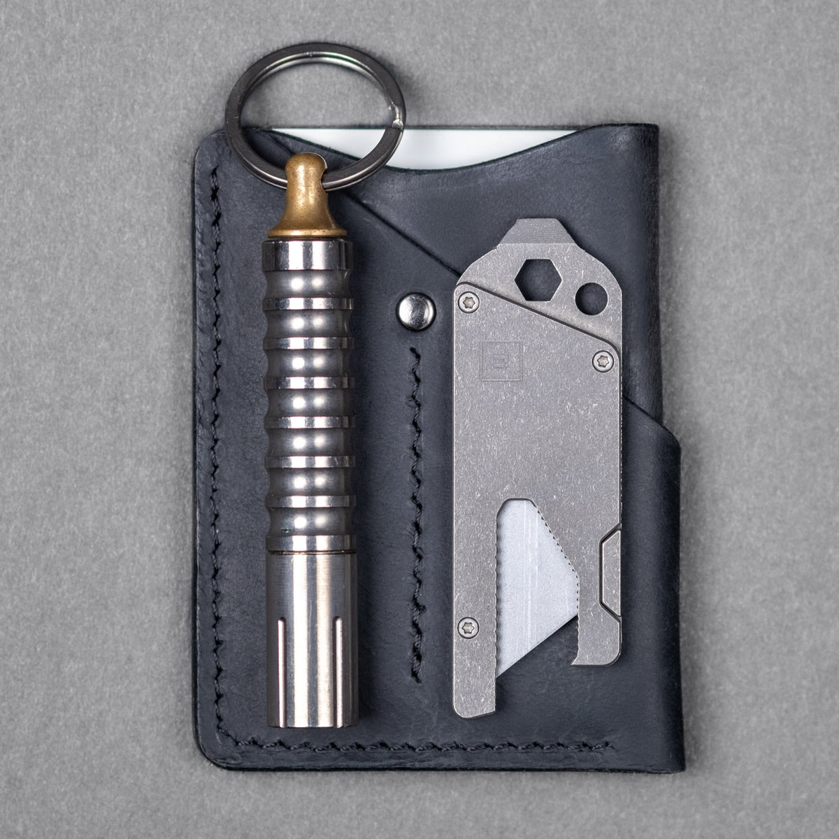 Drop Date (03/05): Lex Wallet - Black Full - Grain Buffalo Leather - URBAN EDC®