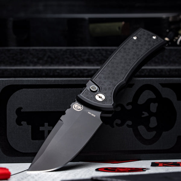 Drop Date (03/25): Chaves x Pro - Tech x URBAN Redencion 229 - Black DLC S35VN & Black Aluminum w/ Chaos Seigaiha™ - URBAN EDC®