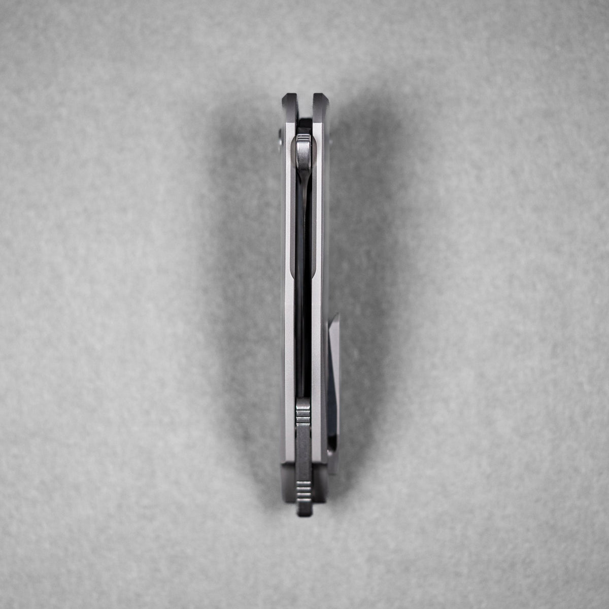 Drop Date (04/29): Koenig Mini Arius Flipper - Burnished M390 w/ Polished Flats & Patterned Titanium - URBAN EDC®