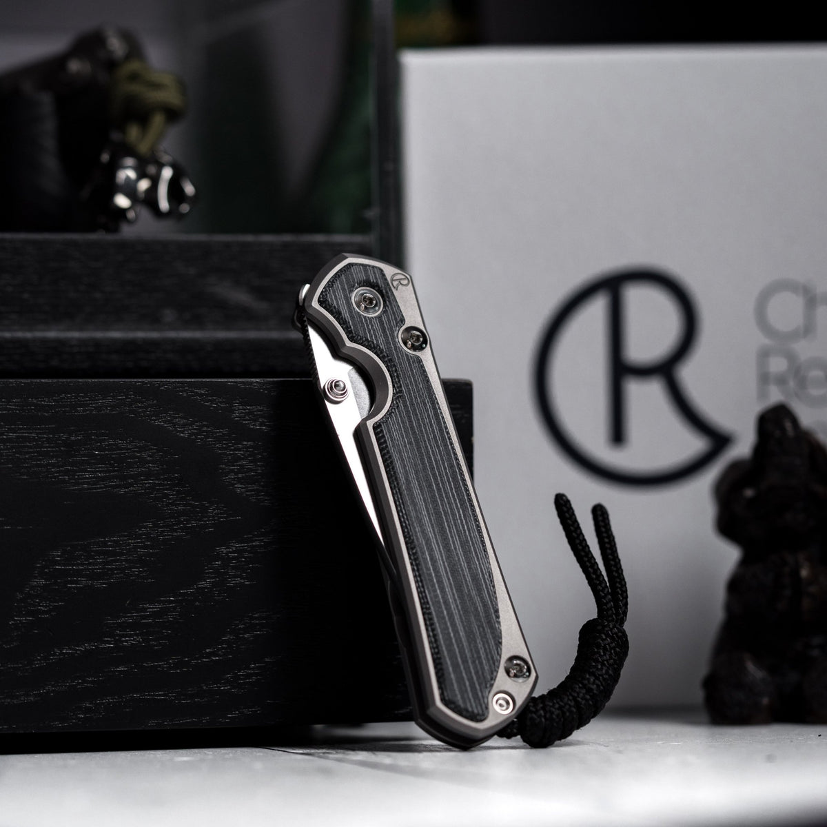 Drop Date (05/06): Chris Reeve Small Sebenza 31 - Drop Point Stonewashed Magnacut & Glass Blasted Titanium w/ Black Canvas Micarta Inlay - URBAN EDC®