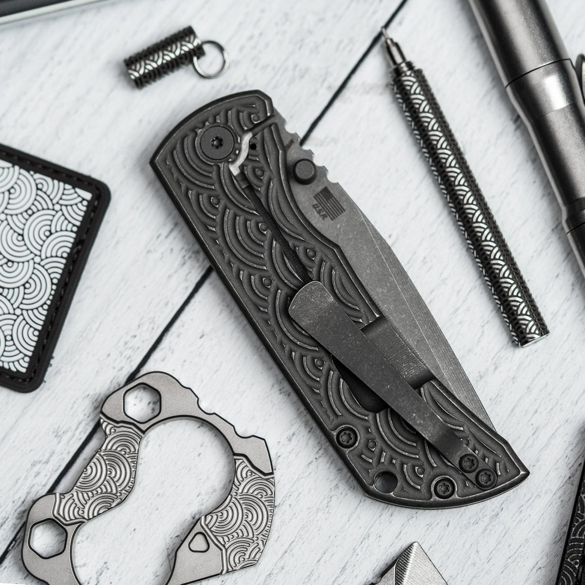 Drop Date (05/07): McNees x URBAN MAC 2 3.5 - Tanto w/ Atomic Stonewashed Seigaiha Titanium - URBAN EDC®