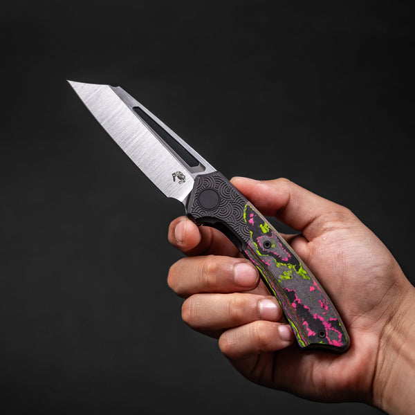 Drop Date (06/10): Gecko x URBAN Pictus V2 - Belt Satin Vanax & Blackwashed Ti Chaos Seigaiha™ w/ Watermelon Sugar Camo Carbon - URBAN EDC®