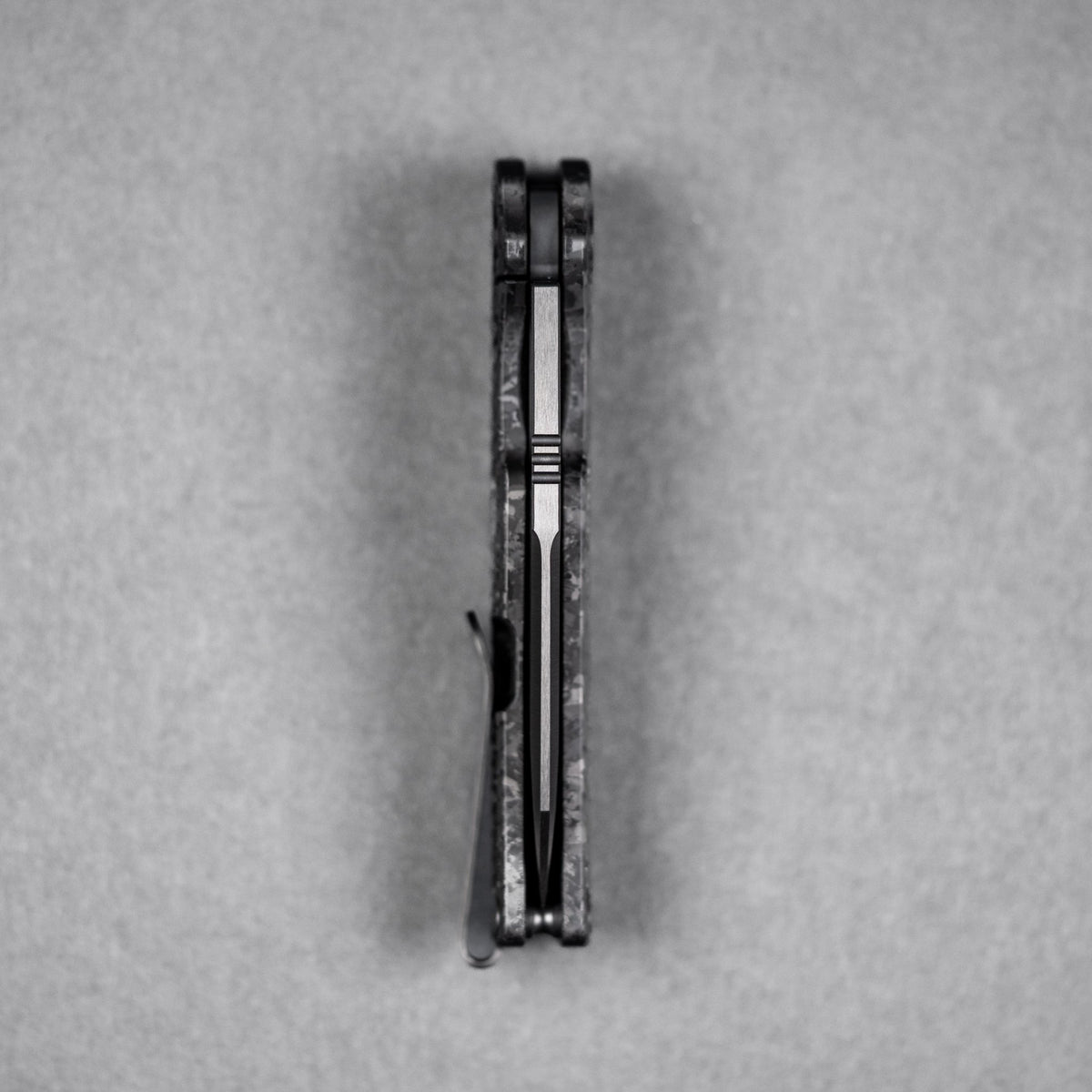 Drop Date (06/17): URBAN Castellan Non-Flipper - Belt Satin DLC Vanax & Black Crystal Titanium w/ Dragon Scale - URBAN EDC®
