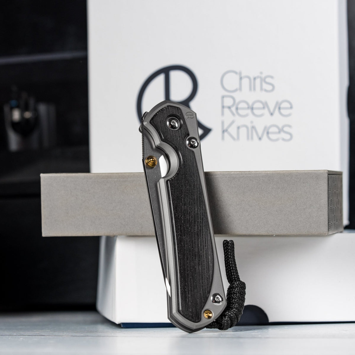 Drop Date (09/02): Chris Reeve Large Sebenza 31 - Insingo Magnacut & Glass Blasted Titanium w/ Bog Oak Inlay - URBAN EDC®
