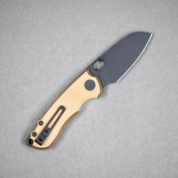 Drop Date (09/02): URBAN Jib - Blackwashed Vanax & Bead Blasted Brass Linerlock - URBAN EDC®
