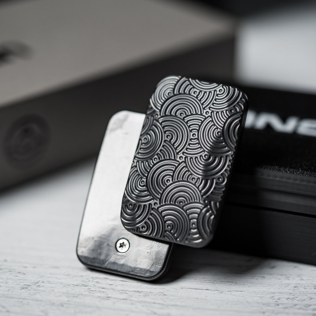 Drop Date (09/09): Magnus x URBAN Squashed Toad Fidget Slider - Blackout Zirconium w/ Chaos Seigaiha™ & Zirc X-Plate - URBAN EDC®