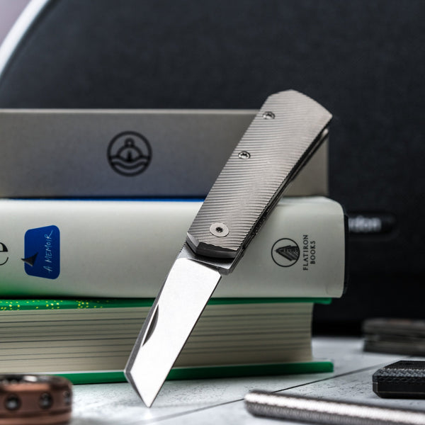 Drop Date (09/10): URBAN Straighthawk - Stonewashed Magnacut & Stonewashed Titanium w/ Micro Milling - URBAN EDC®