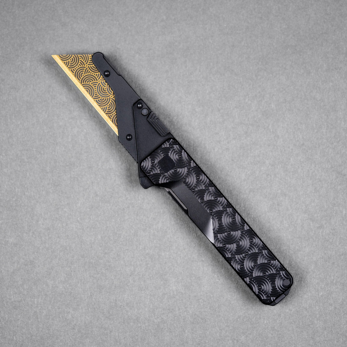Drop Date (10/07): Exceed Designs x URBAN TiRant Ultra & Black Ti Chaos Seigaiha™ w/ Skiff Bearings - URBAN EDC®