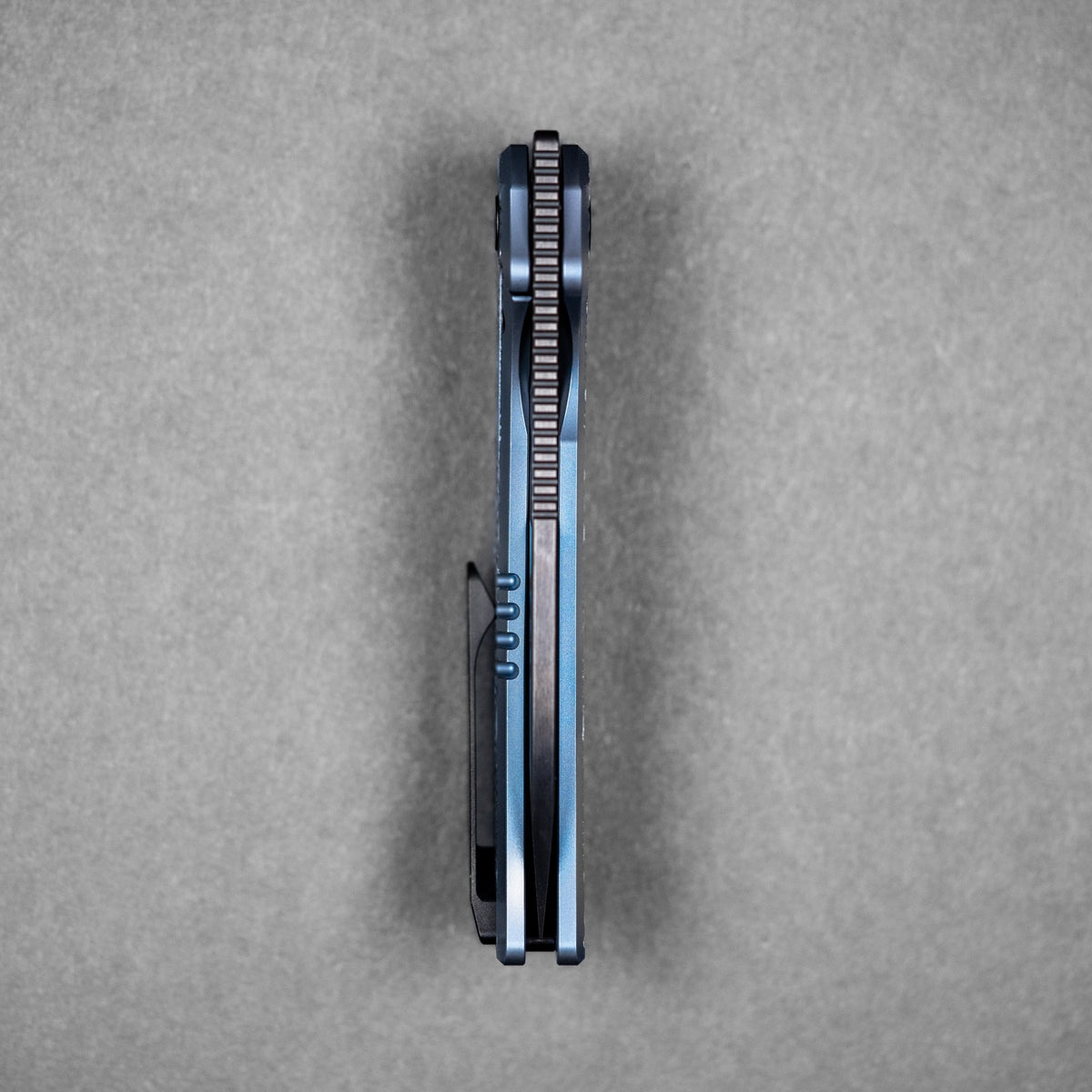 EMP EDC x URBAN Nymble XT - Belt Satin DLC Magnacut & Blue Anodized Ti w/ Chaos Seigaiha™ - URBAN EDC®