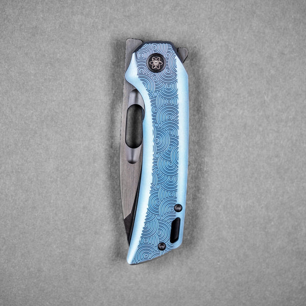 EMP EDC x URBAN Nymble XT - Belt Satin DLC Magnacut & Blue Anodized Ti w/ Chaos Seigaiha™ - URBAN EDC®