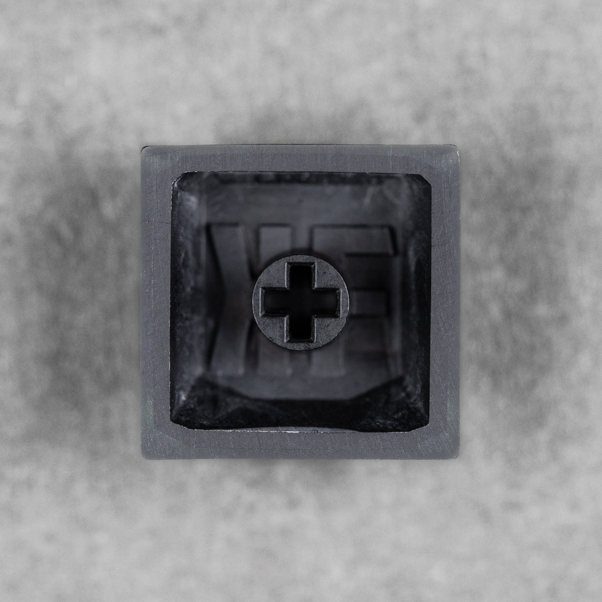 Frumpzkeys x URBAN Chaos Seigaiha™ Keycap - Green Glow - URBAN EDC®