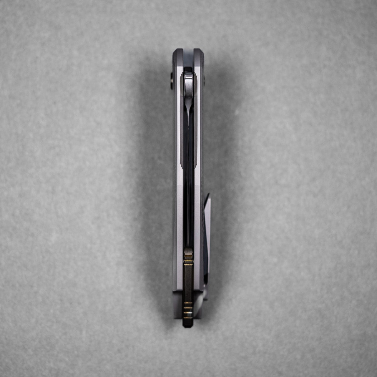 Koenig Arius Flipper - Burnished M390 w/ Polished Flats & Titanium w/ Corda Pattern - URBAN EDC®
