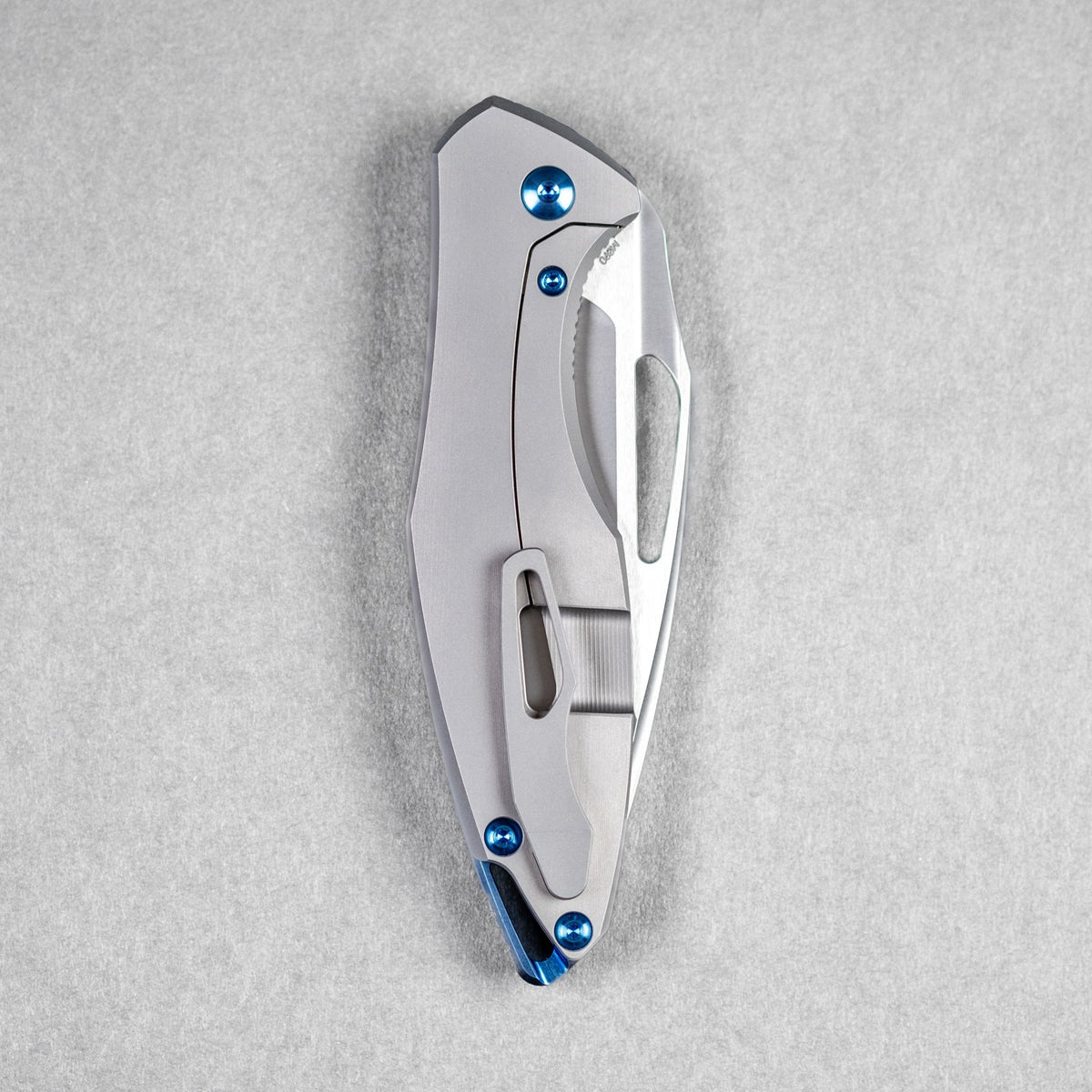 Koenig Arius - Non - Flipper w/ Blue Anodized Ti Hardware & Burnished M390 - URBAN EDC®