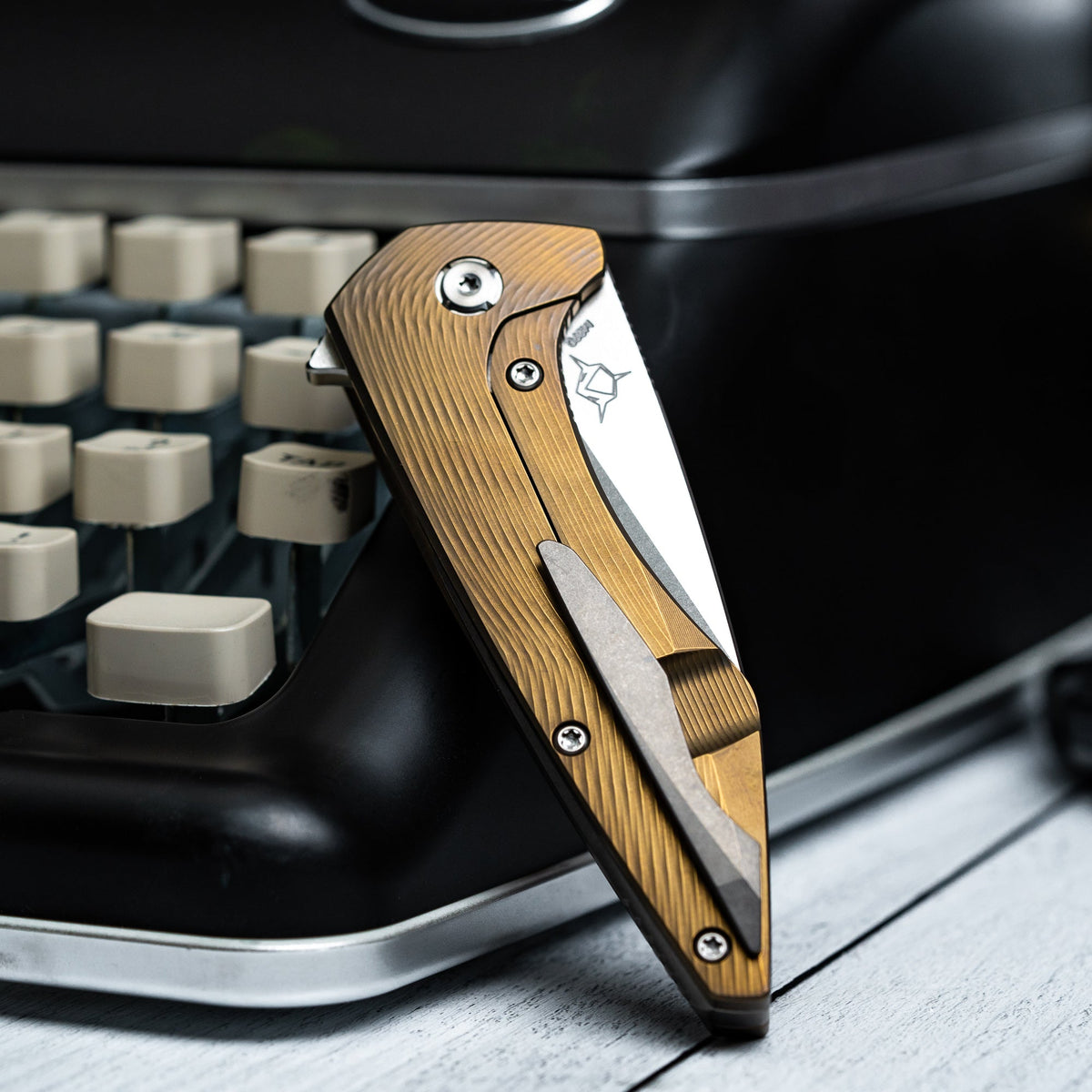 Koenig Mini Goblin Flipper - Brightwashed w/ Polished Flats M390 & Bronze Anodized Titanium w/ Sea Pattern - URBAN EDC®