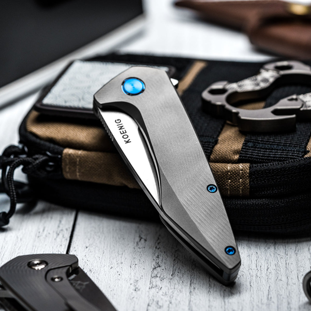 Koenig Mini Goblin Flipper - Brightwashed w/ Polished Flats M390 & Plain Titanium w/ Sea Pattern - URBAN EDC®