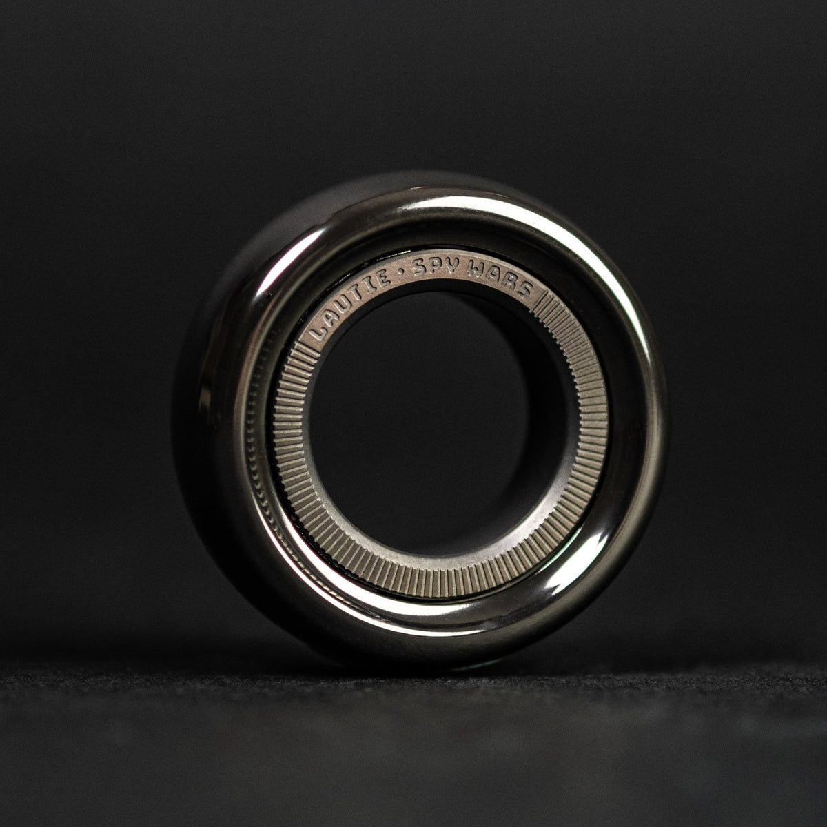 Lautie Mechanic - C Fidget Ring - Zirconium - URBAN EDC®