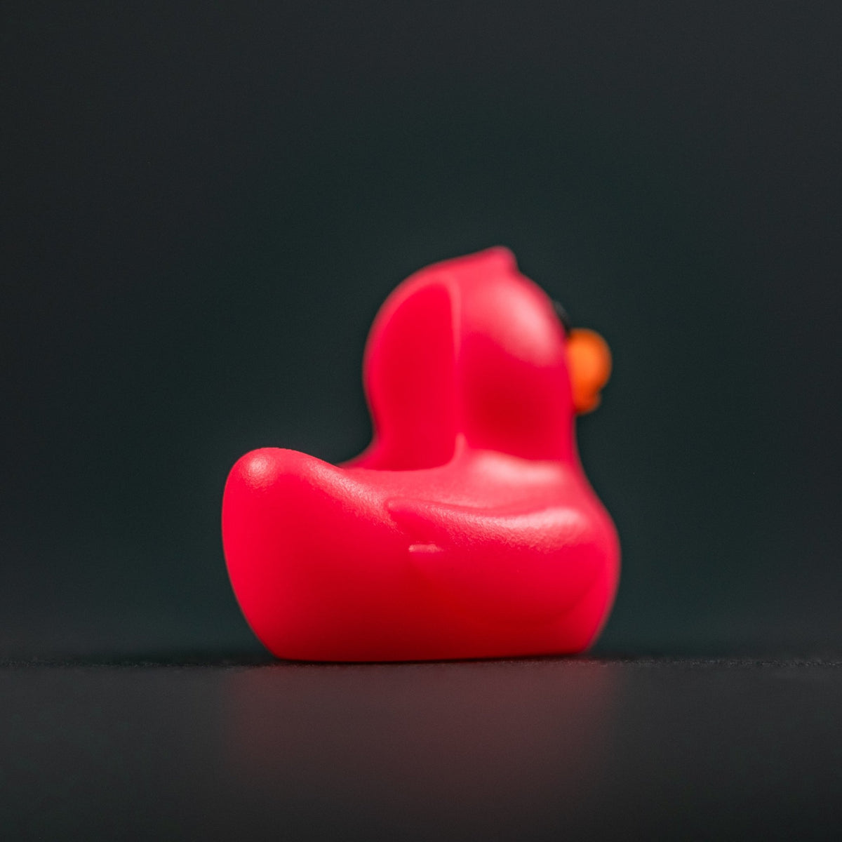 Lucky Duck Lanyard Bead - Hot Pink - URBAN EDC®