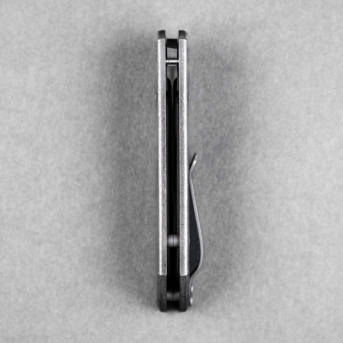 McNees x URBAN MAC 2 3.5 - Drop Point w/ Atomic Stonewashed Chaos Seigaiha Titanium - URBAN EDC®