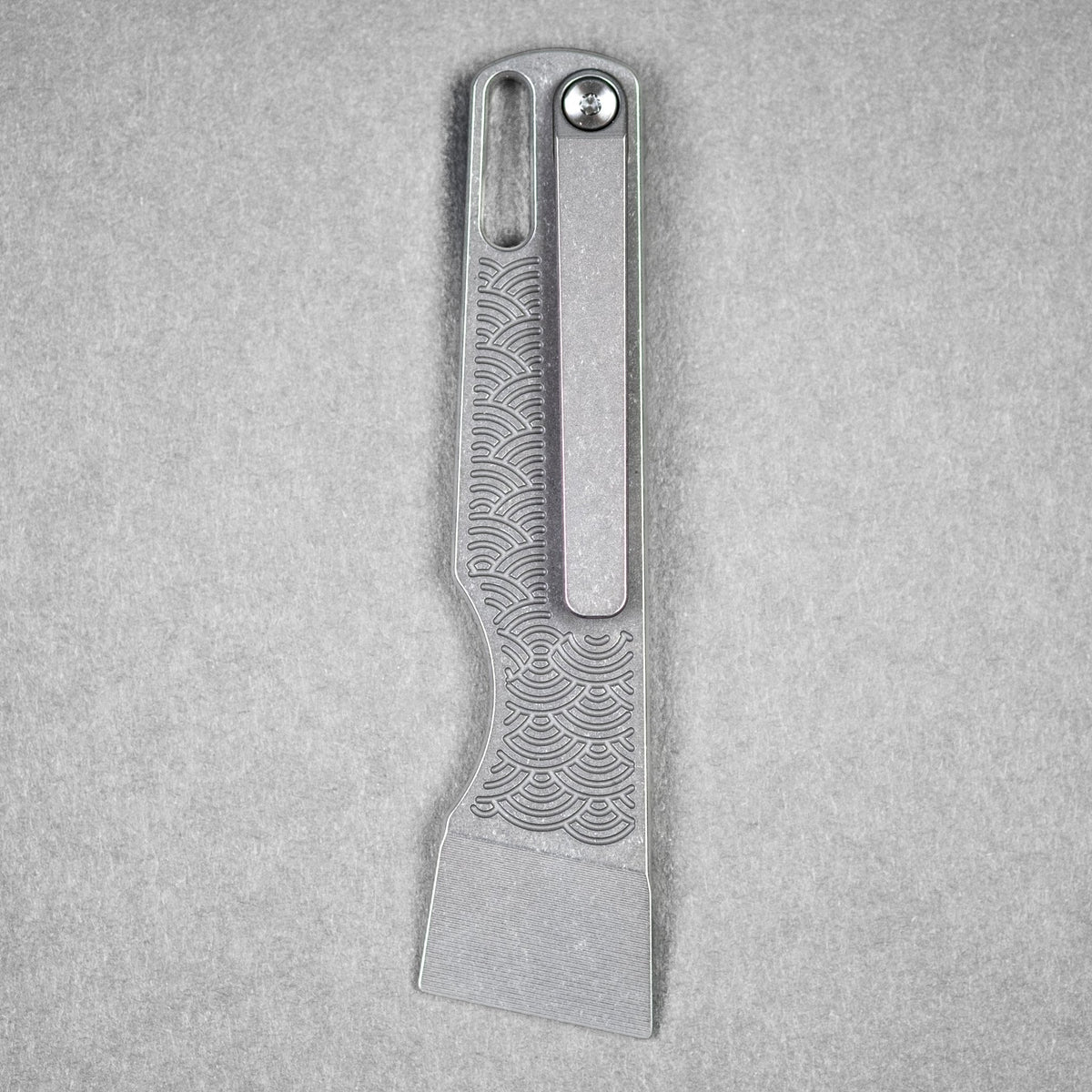 Nice Guy Machine Co x URBAN Small Sleeper 'Doris' Prybar - Seigaiha Titanium - URBAN EDC®