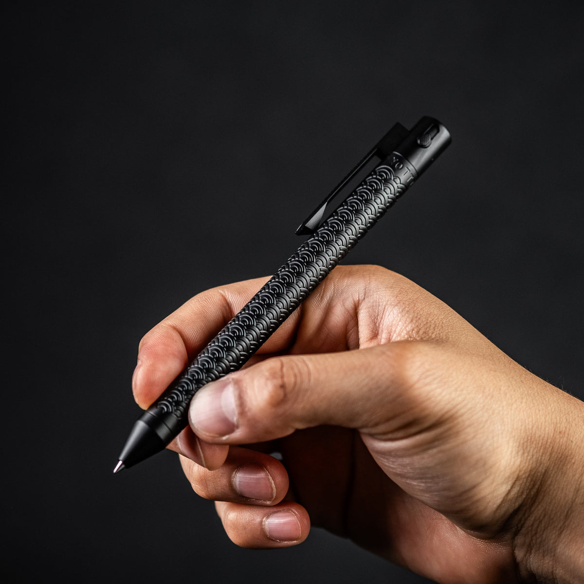 Nottingham Tactical x URBAN TiButton Single Lock Pen - Black Ti Cerakote Seigaiha w/ Milled Seigaiha Clip - URBAN EDC®